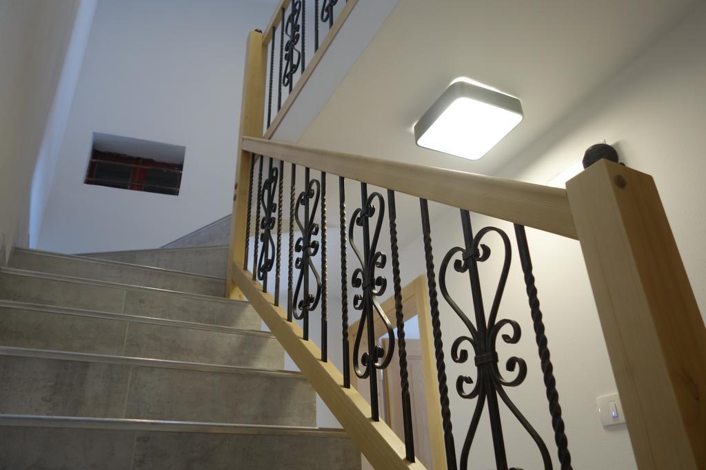 Hostel Pirano Exterior photo